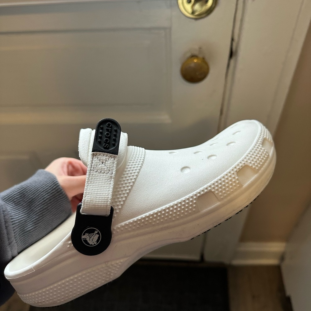 White Crocs Classic Clog non slip work no holes